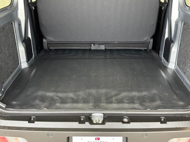 ハイゼットカーゴＤＸＡＭ・ＦＭラジオ　マニュアルエアコン　　　ＣＶＴ　オートライト（長野県）の中古車