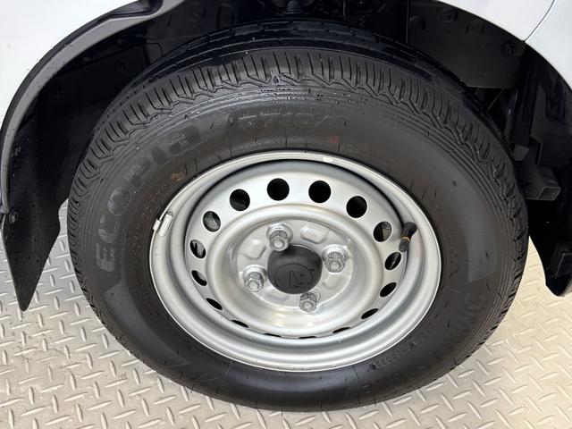 ハイゼットカーゴＤＸＡＭ・ＦＭラジオ　マニュアルエアコン　　　ＣＶＴ　オートライト（長野県）の中古車