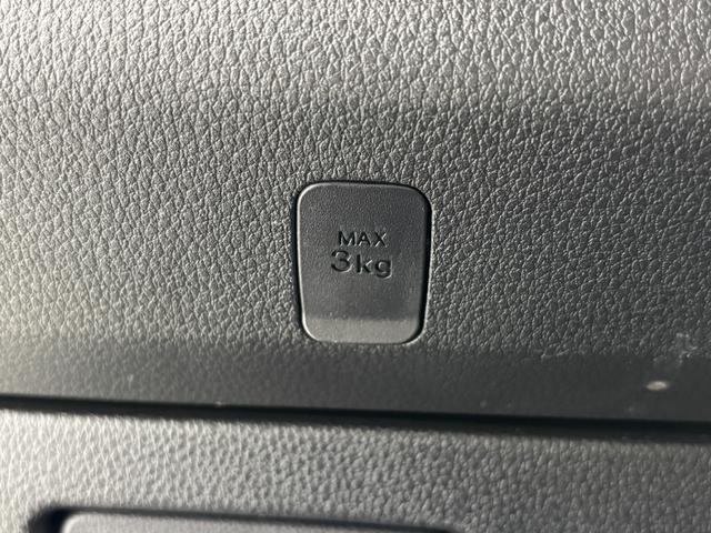 ハイゼットカーゴＤＸＡＭ・ＦＭラジオ　マニュアルエアコン　　　ＣＶＴ　オートライト（長野県）の中古車