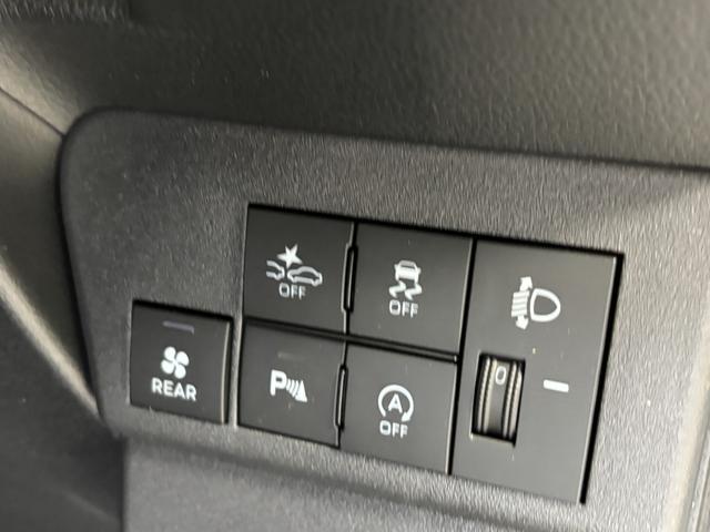 ハイゼットカーゴＤＸＡＭ・ＦＭラジオ　マニュアルエアコン　　　ＣＶＴ　オートライト（長野県）の中古車