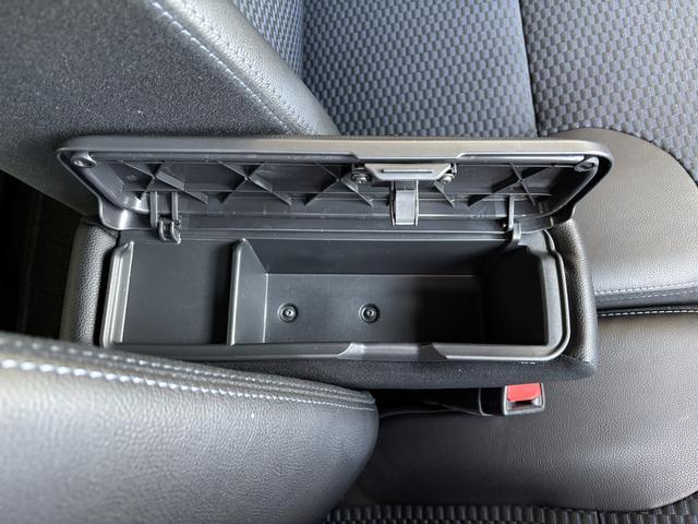 タントカスタムRSターボ オーディオレス USBソケット 両側電動スライドドア ミラクルオープンドア 格納式テーブル 電動格納ミラー LED オートライト プッシュスタート 電動パーキングブレーキ キーフリー スマアシ(長野県)の中古車