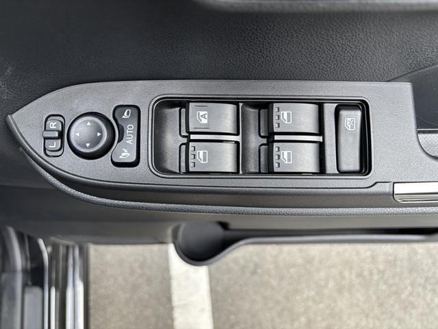 タントカスタムRSターボ オーディオレス USBソケット 両側電動スライドドア ミラクルオープンドア 格納式テーブル 電動格納ミラー LED オートライト プッシュスタート 電動パーキングブレーキ キーフリー スマアシ(長野県)の中古車