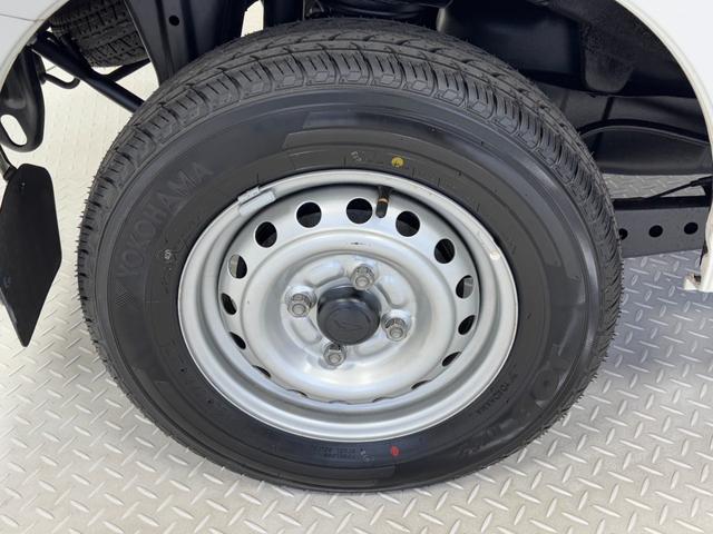 ハイゼットカーゴデラックスＳＡIIIＡＭ・ＦＭラジオ　オートライト　マニュアルエアコン　ＬＥＤヘッドランプ（長野県）の中古車