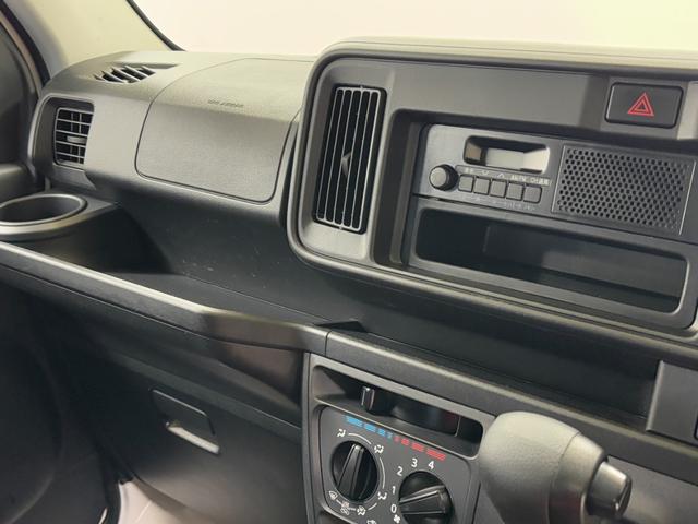 ハイゼットカーゴデラックスＳＡIIIＡＭ・ＦＭラジオ　オートライト　マニュアルエアコン　ＬＥＤヘッドランプ（長野県）の中古車