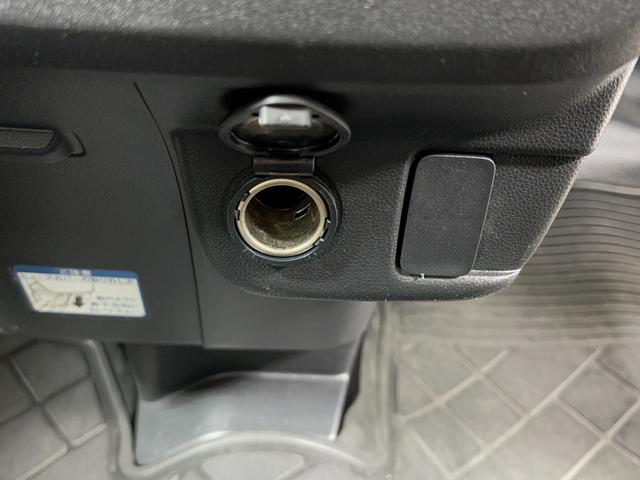 ハイゼットカーゴデラックスＳＡIIIＡＭ・ＦＭラジオ　オートライト　マニュアルエアコン　ＬＥＤヘッドランプ（長野県）の中古車