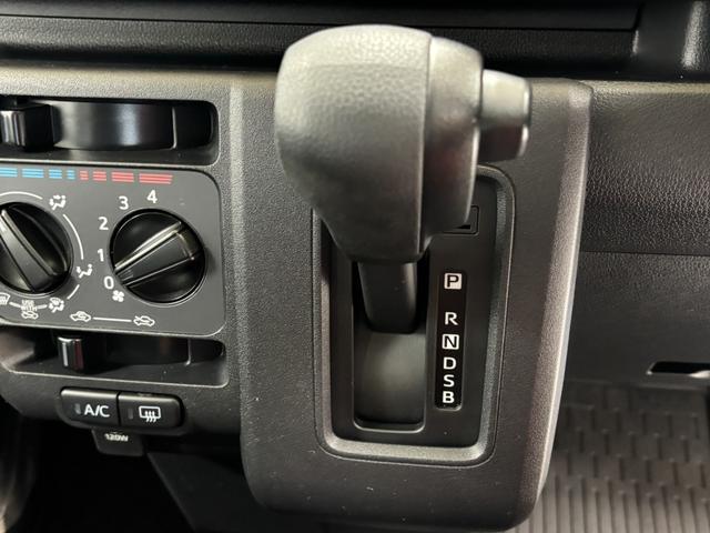 ハイゼットカーゴＤＸＡＭ・ＦＭラジオ　マニュアルエアコン　　　ＣＶＴ　オートライト（長野県）の中古車