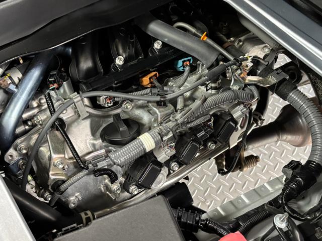 ハイゼットカーゴＤＸＡＭ・ＦＭラジオ　マニュアルエアコン　　　ＣＶＴ　オートライト（長野県）の中古車