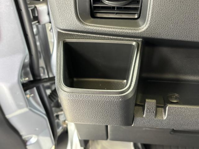 ハイゼットカーゴＤＸＡＭ・ＦＭラジオ　マニュアルエアコン　　　ＣＶＴ　オートライト（長野県）の中古車