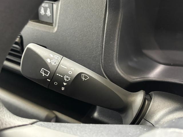 ハイゼットカーゴＤＸＡＭ・ＦＭラジオ　マニュアルエアコン　　　ＣＶＴ　オートライト（長野県）の中古車