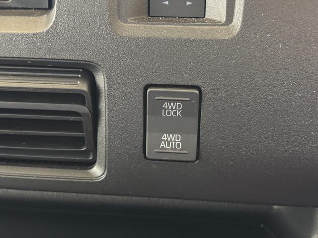ハイゼットカーゴＤＸＡＭ・ＦＭラジオ　マニュアルエアコン　　　ＣＶＴ　オートライト（長野県）の中古車