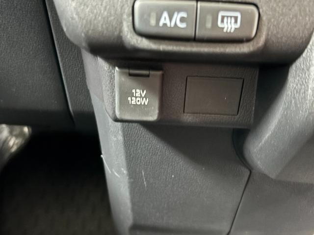 ハイゼットカーゴＤＸＡＭ・ＦＭラジオ　マニュアルエアコン　　　ＣＶＴ　オートライト（長野県）の中古車