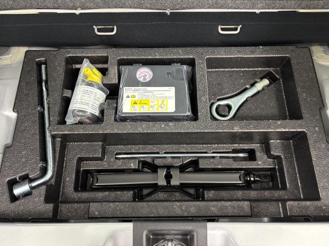 ミライースＬ　ＳＡIII防錆塗装済み　オーディオレス　マニュアルエアコン　ハロゲンヘッドランプ　オートライト　キーレスエントリー　パンク応急修理キット　パワーウィンドウ　ショッピングフック　スマートアシスト（長野県）の中古車