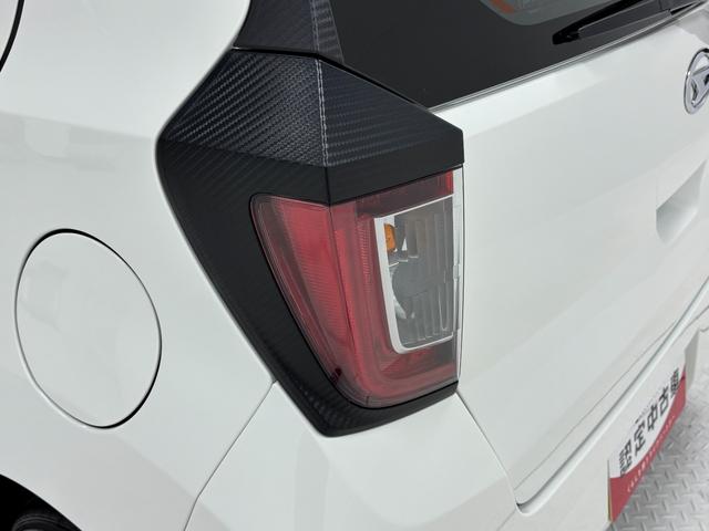 ミライースＬ　ＳＡIIIオーディオレス　マニュアルエアコン　パワーウィンドゥスイッチ　キーレスエントリー　パンク応急修理キット　スマートアシスト　インパネセンタートレイ　　オートライト機能　１３インチフルホイールキャップ（長野県）の中古車