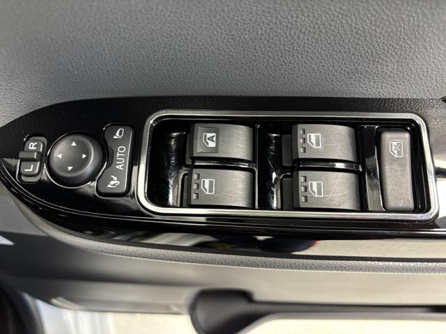 タントカスタムＲＳセレクションターボ　ＥＴＣ　追従機能　純正ナビ　パノラマモニター　後席モニター　Ｂｌｕｅｔｏｏｔｈ　フルセグ　ハンズフリー　ＵＳＢソケット　両側電動スライドドア　両側シートヒーター　ＬＥＤ　オートライト　スマアシ（長野県）の中古車