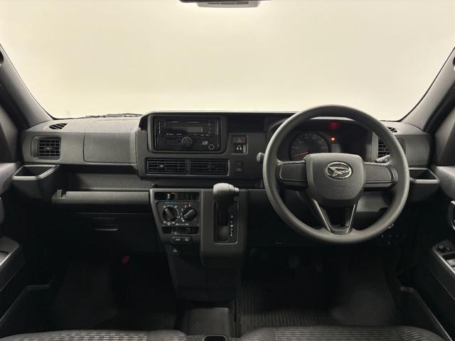 ハイゼットカーゴクルーズターボターボ CDチューナー マニュアルエアコン 電子制御式4WD フルフラット荷室 オーバーヘッドシェルフ ショッピングフック 電動格納ミラー オートライト機能 プッシュスタート キーフリー スマアシ(長野県)の中古車