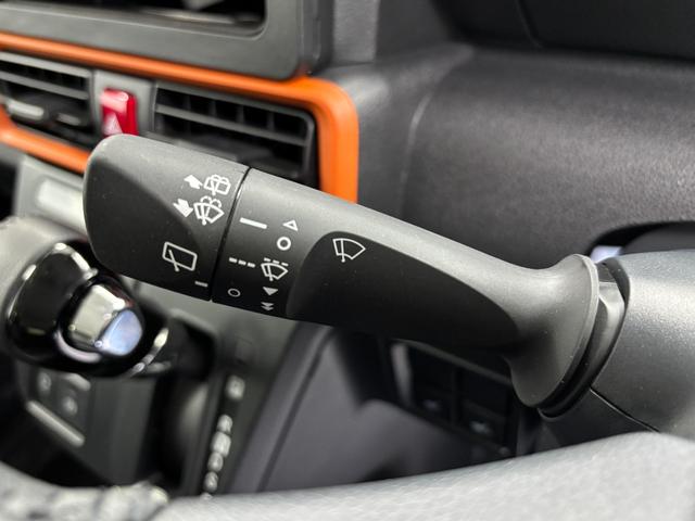 タントファンクロスターボ eco IDLE非装着車ターボ オーディオレス USBソケット 両側電動スライドドア ミラクルオープンドア 両側シートヒーター サンシェード 格納式テーブル LED フォグランプ オートライト キーフリー 衝突回避(長野県)の中古車