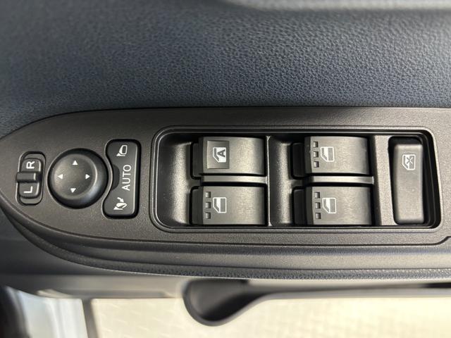 タントファンクロスターボ　ｅｃｏ　ＩＤＬＥ非装着車ターボ　オーディオレス　ＵＳＢソケット　両側電動スライドドア　ミラクルオープンドア　両側シートヒーター　電動格納ミラー　格納式テーブル　リアサンシェード　ＬＥＤ　オートライト　キーフリー　スマアシ（長野県）の中古車