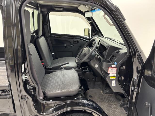 ハイゼットトラックハイルーフAM.FMチューナー マニュアルエアコン パートタイム4WD テールゲートチェーン 荷台ゴムマット フレームプロテクター アクセサリーソケット ショッピングフック(長野県)の中古車