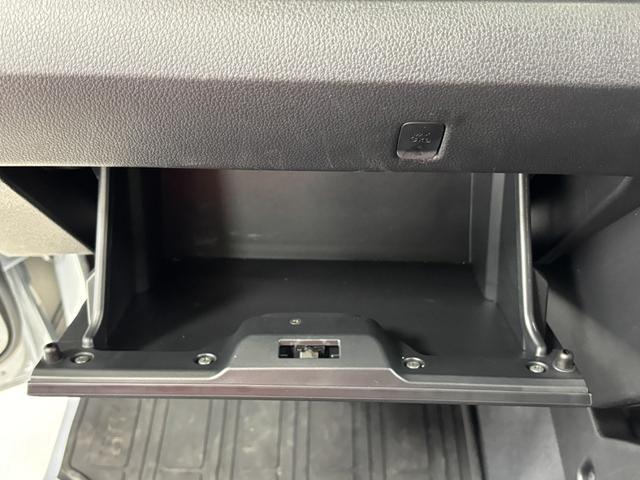 ハイゼットトラックジャンボエクストラCDチューナー 荷台作業灯 オートライト マニュアルエアコン パワーウィンドウ 電動格納ミラー LEDヘッドランプ LEDフォグランプ MT(長野県)の中古車