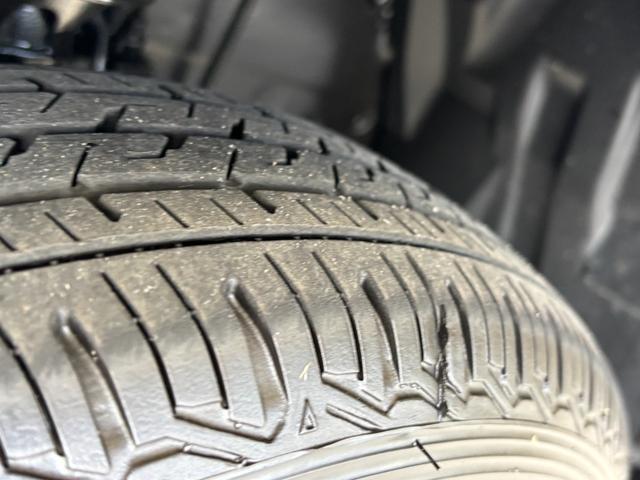 ハイゼットカーゴＤＸＡＭ・ＦＭラジオ　オートライト　ＣＶＴ　　マニュアルエアコン（長野県）の中古車