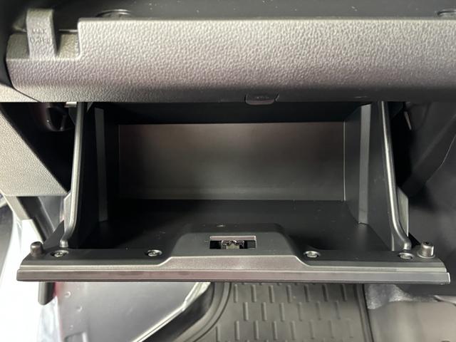 ハイゼットカーゴＤＸＡＭ・ＦＭラジオ　オートライト　ＣＶＴ　　マニュアルエアコン（長野県）の中古車