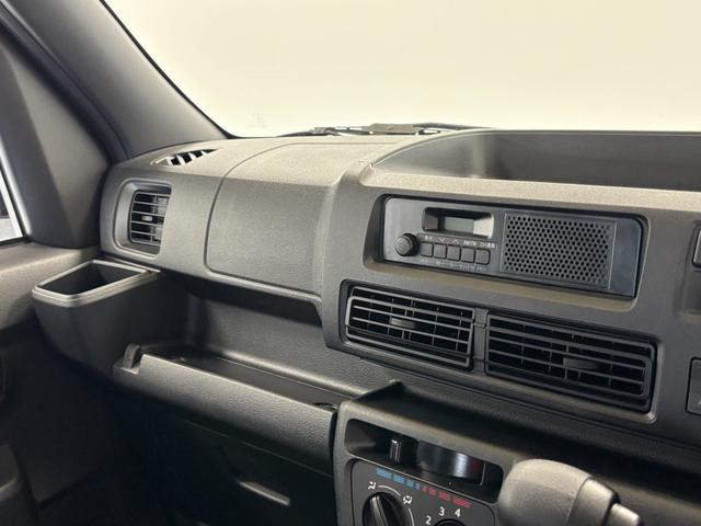 ハイゼットカーゴＤＸＡＭ・ＦＭラジオ　オートライト　ＣＶＴ　　マニュアルエアコン（長野県）の中古車