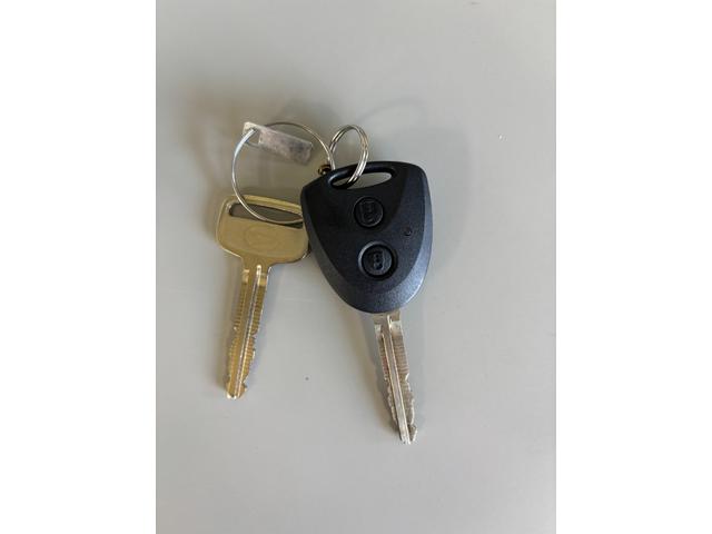 ハイゼットカーゴＤＸＡＭ・ＦＭラジオ　オートライト　ＣＶＴ　　マニュアルエアコン（長野県）の中古車