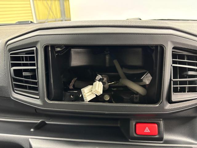 ミライースＬ　ＳＡIII防錆塗装済み　オーディオレス　マニュアルエアコン　パワーウィンドゥ　オートライト機能　キーレスエントリー　１３インチフルホイールキャップ　パンク応急修理キット搭載　スマートアシスト（長野県）の中古車