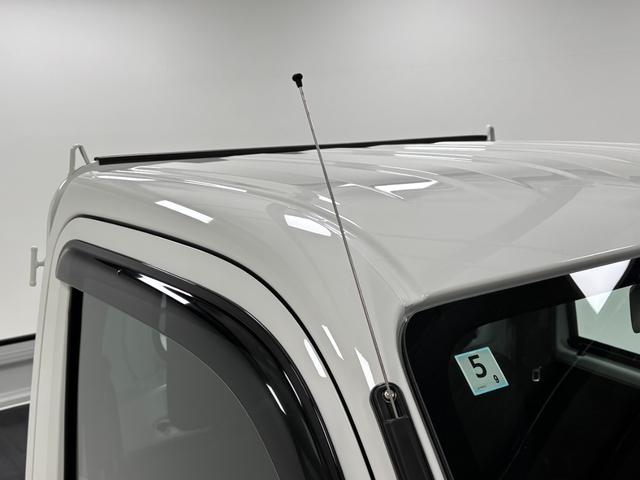 ハイゼットトラックスタンダード防錆塗装済み マニュアルエアコン パワステ AM/FMチューナー ゲートプロテクター ガードフレームプロテクター 荷台ゴムマット(5mm) アッパートレイ ショッピングフック スマートアシスト(長野県)の中古車