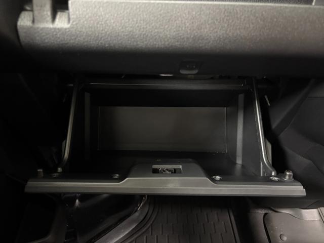 ハイゼットカーゴDXAM.FMチューナー マニュアルエアコン 電子制御式4WD フルフラット荷室 両側スライドドア ショッピングフック オーバーヘッドシェルフ オートライト機能 キーレスエントリー 衝突回避(長野県)の中古車