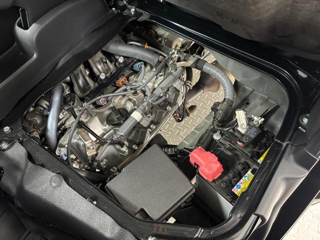 ハイゼットカーゴDXAM.FMチューナー マニュアルエアコン 電子制御式4WD フルフラット荷室 両側スライドドア ショッピングフック オーバーヘッドシェルフ オートライト機能 キーレスエントリー 衝突回避(長野県)の中古車