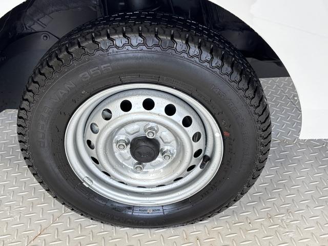 ハイゼットトラックスタンダード　農用スペシャルＡＭ・ＦＭラジオ　マニュアルエアコン　ＭＴ　オートライト　荷台作業灯　リヤ４枚リーフスプリング（長野県）の中古車