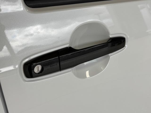 タフトＧ　ダーククロムベンチャーＣＤチューナー　シートヒーター　ＣＶＴ　　オートライト　オートエアコン　ＬＥＤヘッドランプ　ＬＥＤフォグランプ（長野県）の中古車