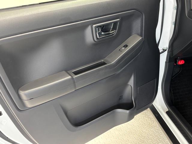タフトＧ　ダーククロムベンチャーＣＤチューナー　シートヒーター　ＣＶＴ　　オートライト　オートエアコン　ＬＥＤヘッドランプ　ＬＥＤフォグランプ（長野県）の中古車