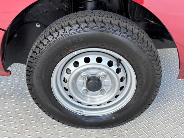 ハイゼットトラックジャンボエクストラＣＤチューナー　オートライト　ＣＶＴ　　　マニュアルエアコン　荷台作業灯　ＬＥＤヘッドランプ　ＬＥＤフォグランプ（長野県）の中古車