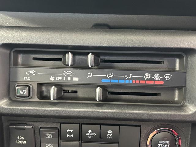 ハイゼットトラックジャンボエクストラＣＤチューナー　オートライト　ＣＶＴ　　　マニュアルエアコン　荷台作業灯　ＬＥＤヘッドランプ　ＬＥＤフォグランプ（長野県）の中古車