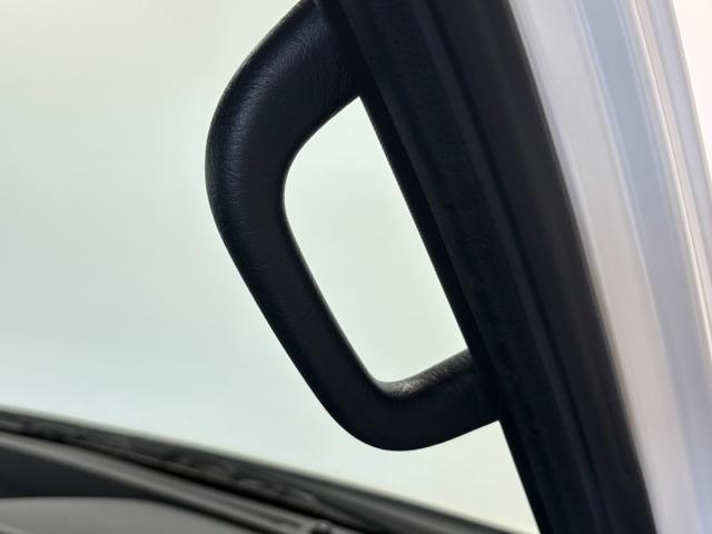 ハイゼットカーゴＤＸＡＭ・ＦＭラジオ　マニュアルエアコン　　オートライト　ＣＶＴ（長野県）の中古車