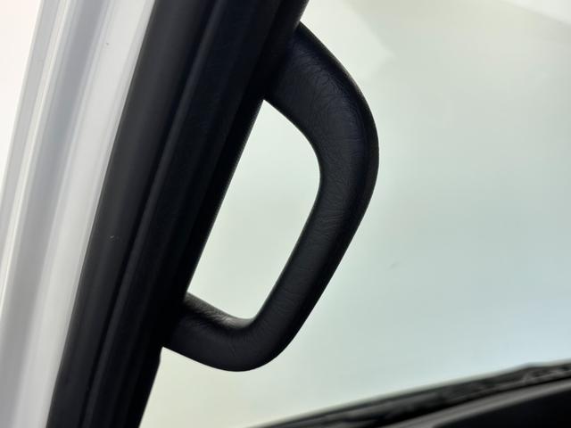 ハイゼットカーゴＤＸＡＭ・ＦＭラジオ　マニュアルエアコン　　オートライト　ＣＶＴ（長野県）の中古車