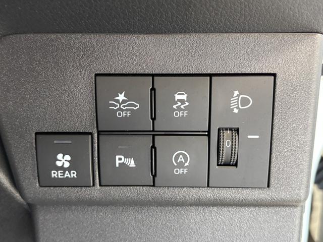 ハイゼットカーゴＤＸＡＭ・ＦＭラジオ　マニュアルエアコン　　オートライト　ＣＶＴ（長野県）の中古車