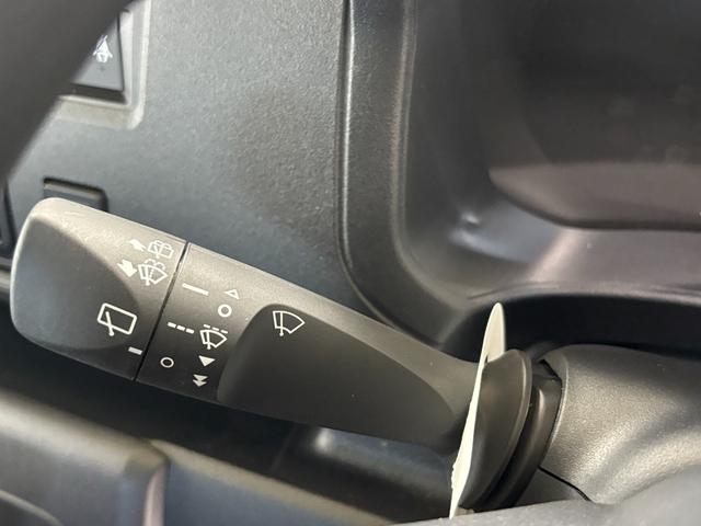 ハイゼットカーゴＤＸＡＭ・ＦＭラジオ　マニュアルエアコン　　オートライト　ＣＶＴ（長野県）の中古車
