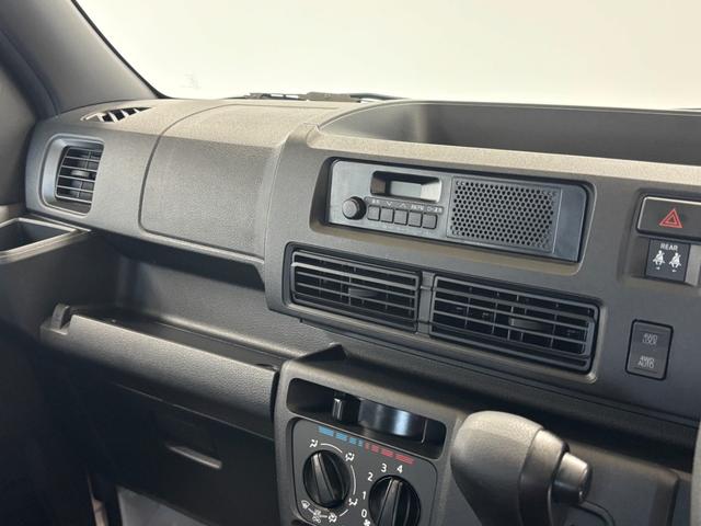 ハイゼットカーゴＤＸＡＭ・ＦＭラジオ　マニュアルエアコン　　オートライト　ＣＶＴ（長野県）の中古車