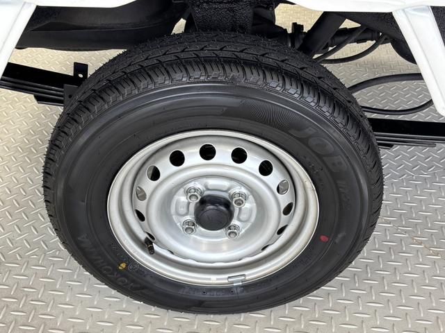 ハイゼットトラックスタンダード　農用スペシャルＳＡIIIｔＡＭ・ＦＭラジオ　マニュアルエアコン　　　荷台作業灯　リヤ４枚リーフスプリング　ＭＴ（長野県）の中古車