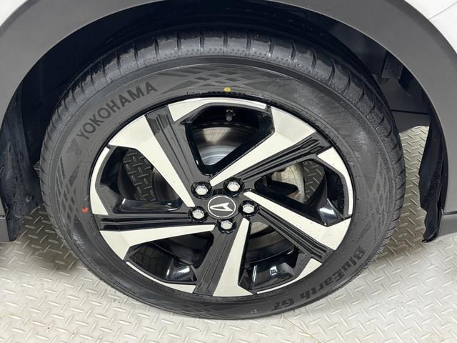 ロッキープレミアムＧ　ＨＥＶカーナビ　全方位カメラ　ドラレコ　ＣＶＴ　シートヒーター　オートライト　オートエアコン　ＬＥＤヘッドランプ　ＬＥＤフォグランプ　クルーズコントロール　バックフォグランプ　ＨＥＶ（長野県）の中古車