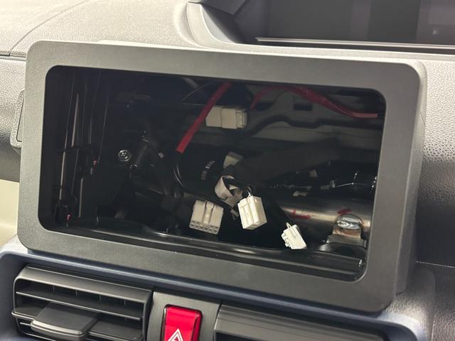 タントＸオーディオレス　ＵＳＢソケット　ステアリングスイッチ　片側電動スライドドア　ミラクルオープンドア　両側シートヒーター　格納式テーブル　電動格納ミラー　ＬＥＤ　オートライト　キーフリー　スマアシ（長野県）の中古車