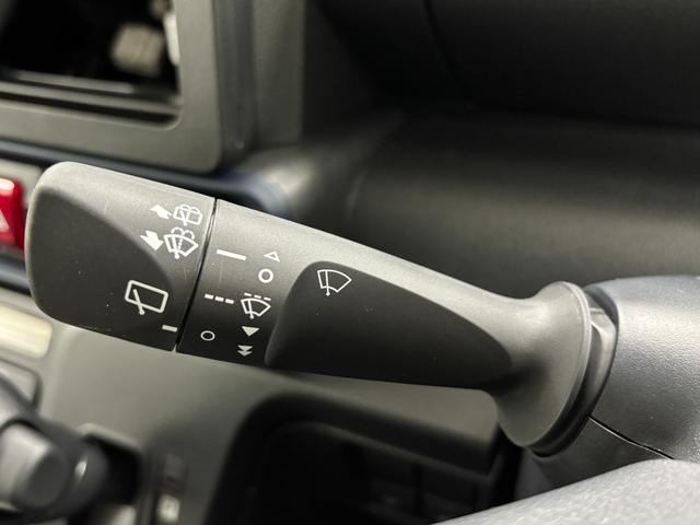 タントＸオーディオレス　ＵＳＢソケット　ステアリングスイッチ　片側電動スライドドア　ミラクルオープンドア　両側シートヒーター　格納式テーブル　電動格納ミラー　ＬＥＤ　オートライト　キーフリー　スマアシ（長野県）の中古車