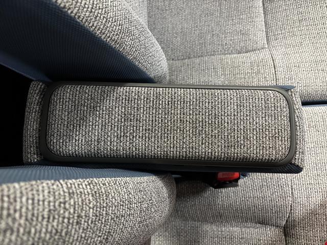 ムーヴキャンバスストライプスX防錆塗装済み オーディオレス USBソケット 両側電動スライドドア オートライト機能 キーフリー プッシュスタート 電動格納ミラー 14インチフルホイールキャップ スマートアシスト(長野県)の中古車