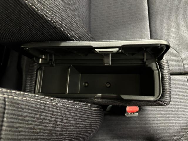 ムーヴＲＳターボ　追従機能　ディスプレイオーディオ　バックカメラ　Ｂｌｕｅｔｏｏｔｈ　フルセグ　ＨＤＭＩ、ＵＳＢソケット　ワイヤレス充電　両側電動スライドドア　ＬＥＤ　オートライト　キーフリー　スマアシ（長野県）の中古車