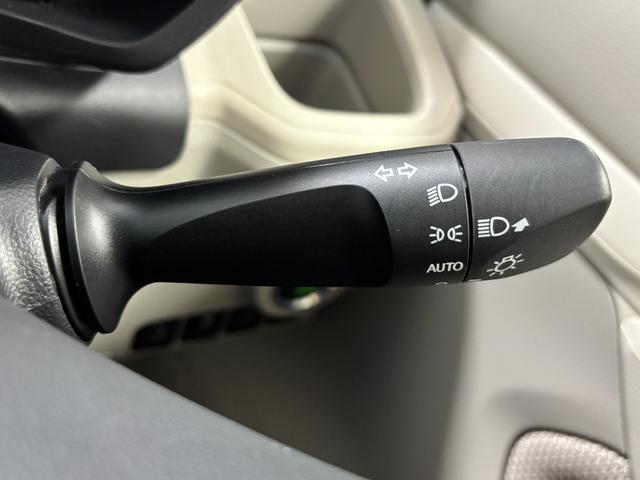 ムーヴX SAナビ バックカメラ ワンセグ DVD ハンズフリー通話 運転席側シートヒーター ハロゲンヘッドランプ オートライト機能 収納付きアームレスト 電動格納ミラー プッシュスタート キーフリー スマアシ(長野県)の中古車