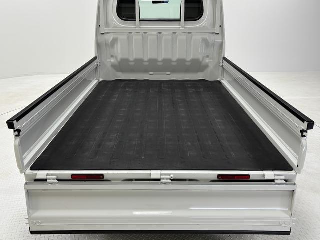 ハイゼットトラックスタンダードＡＭ，ＦＭチューナー　マニュアルエアコン　電子制御式４ＷＤ　アクセサリーソケット　荷台ゴムマット　ゲートプロテクター　ガードフレームプロテクター　ハロゲンヘッドランプ　オートライト機能　スマアシ（長野県）の中古車