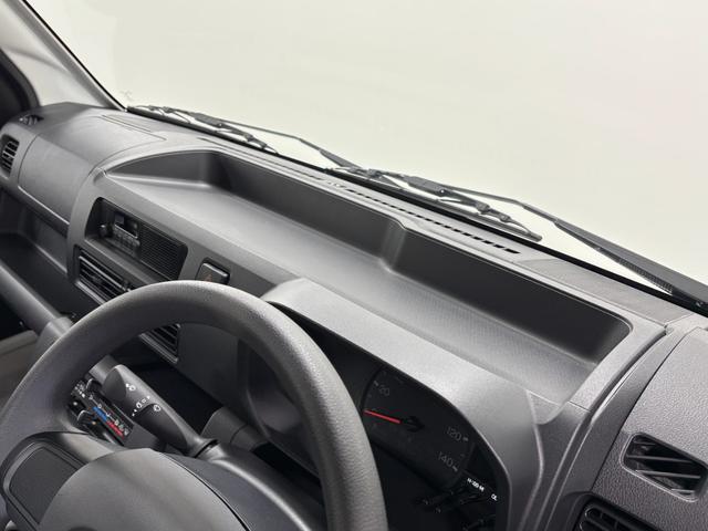 ハイゼットトラックスタンダードＡＭ，ＦＭチューナー　マニュアルエアコン　電子制御式４ＷＤ　アクセサリーソケット　荷台ゴムマット　ゲートプロテクター　ガードフレームプロテクター　ハロゲンヘッドランプ　オートライト機能　スマアシ（長野県）の中古車